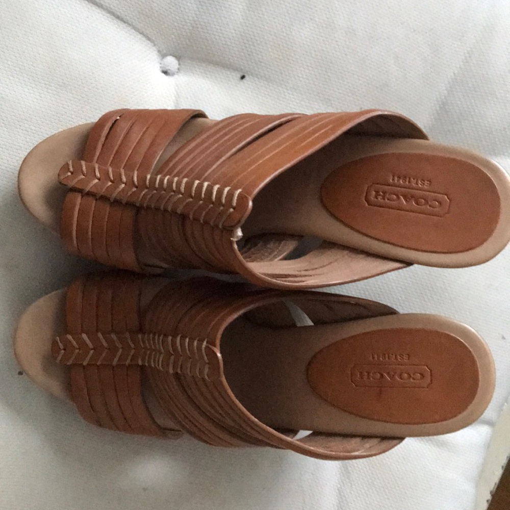Coach Sandals ! - Picture 4 of 4